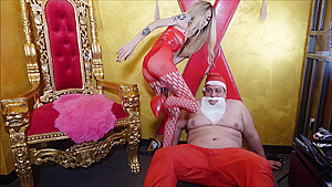 Christmas Funtime – Have A Ballbusted Year!