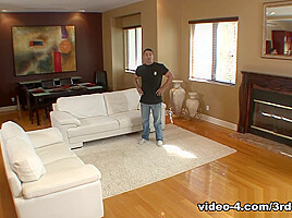 Courtney Cummz Opens Mouth Wide For Creampie